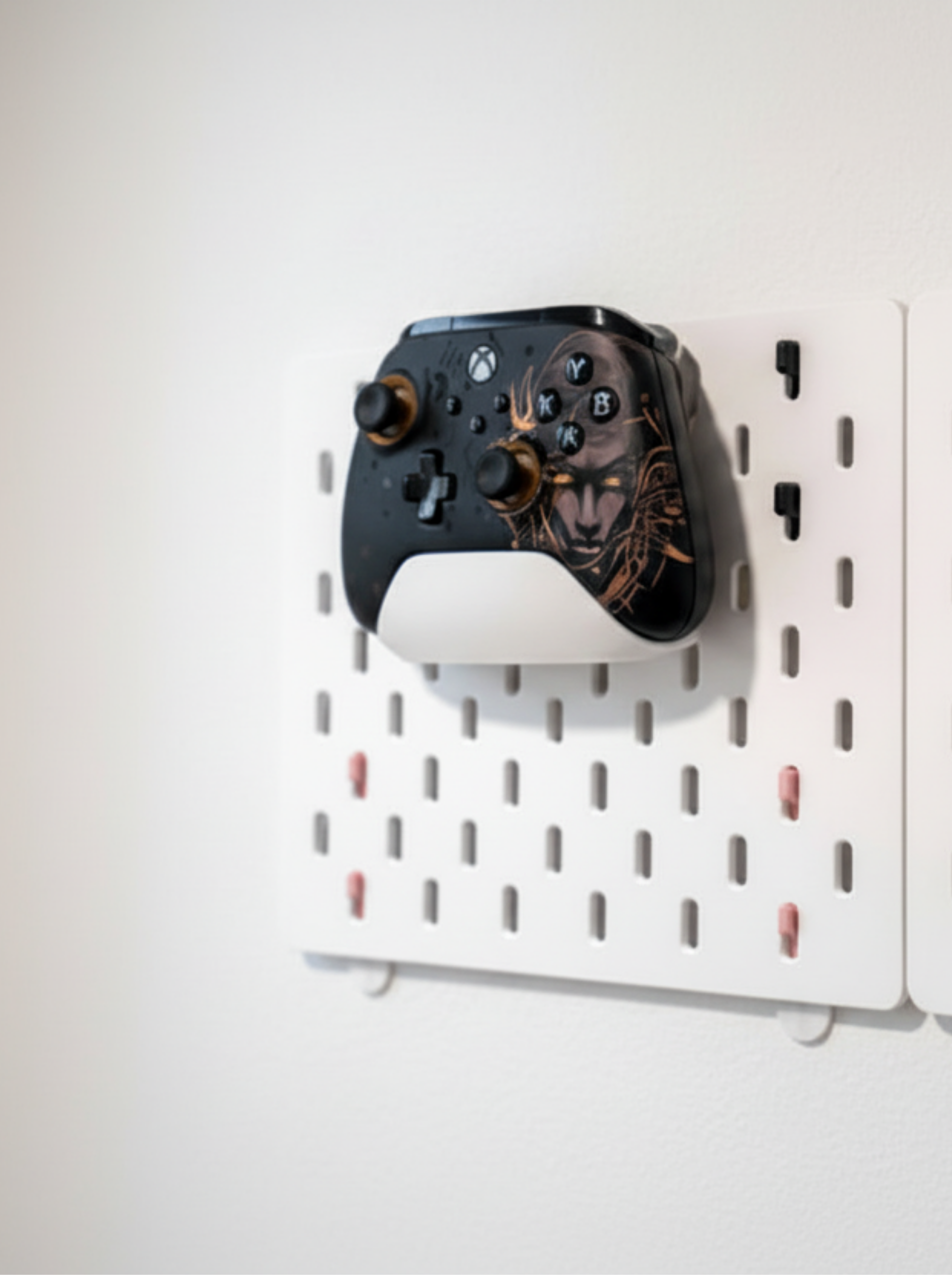 Pegboard Game Controller Wall Holder